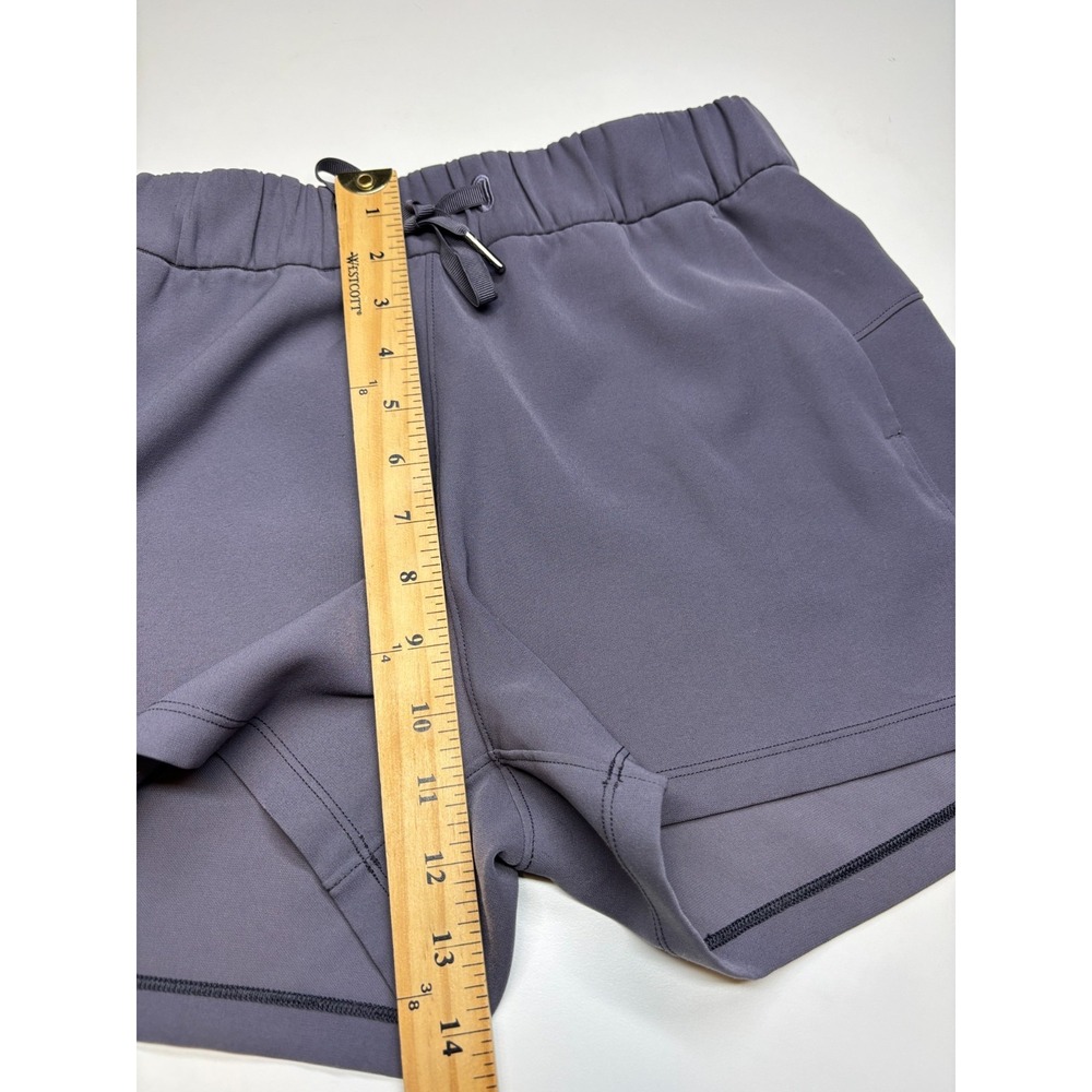 Lululemon Shorts Womens 6 Purple One the Fly Pull On Drawstring Active - Picture 5 of 7